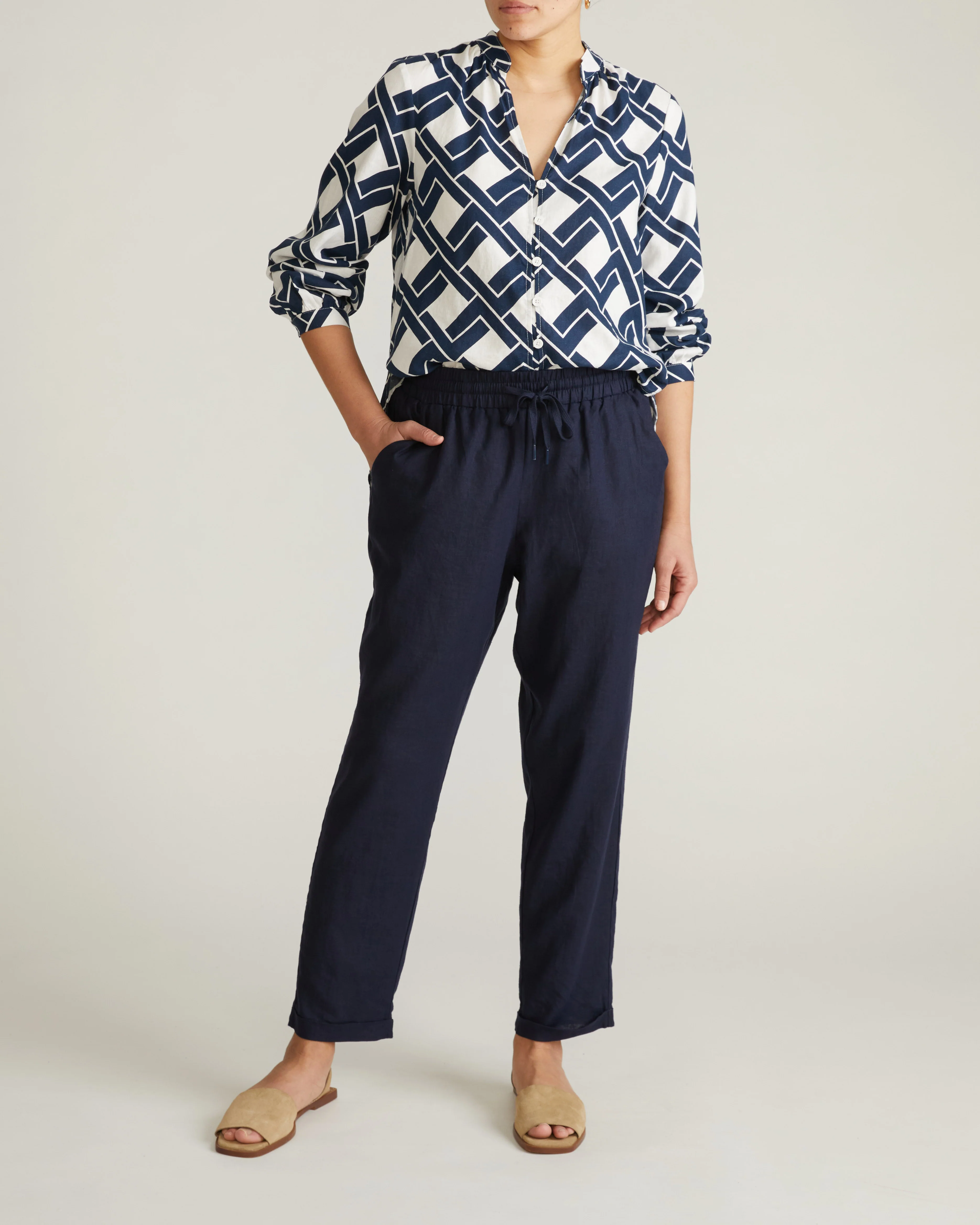 Sayville Linen Drawstring Pant - Navy - Image 2