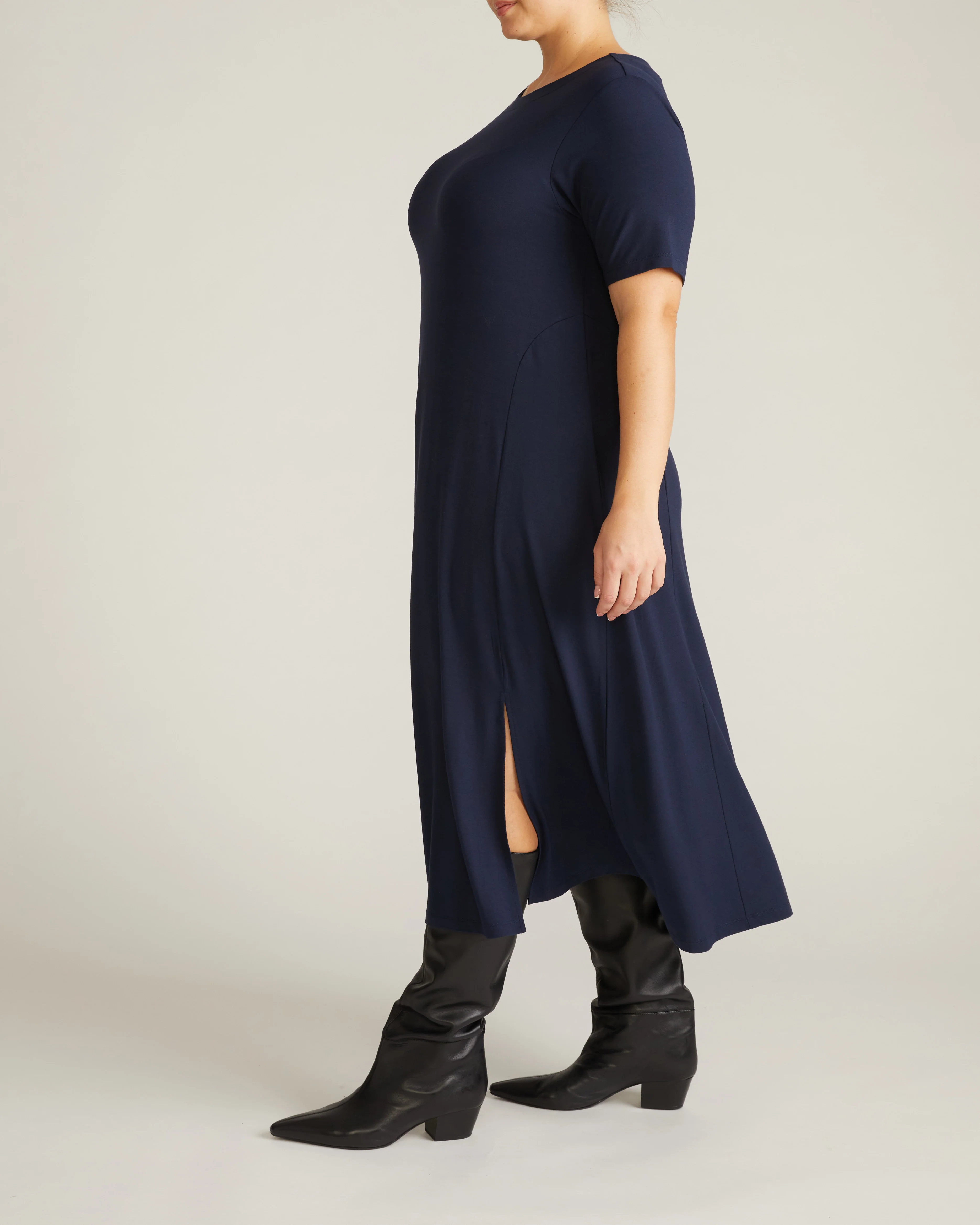 Serena Boatneck Divine Jersey Dress - Midnight - Image 5