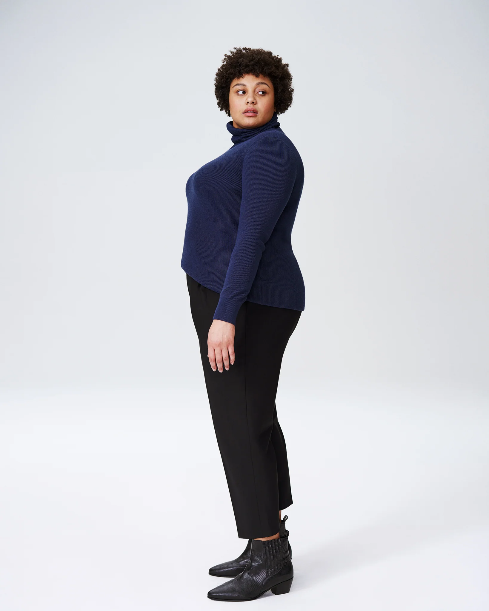 Silvia Slim Cut Trousers 29 inch - Black - Image 2