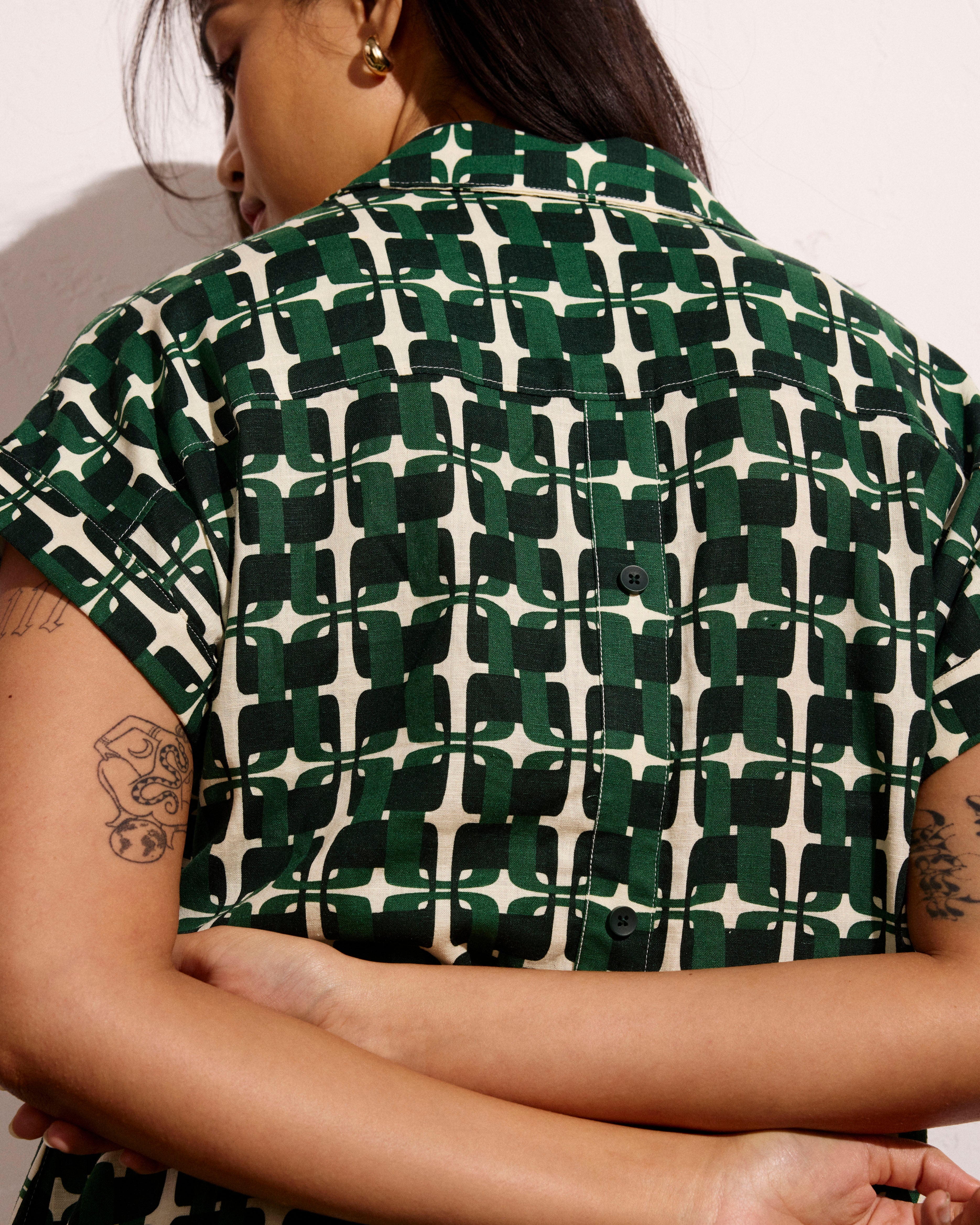 Sunshine Linen Polo Dress - Green Trellis Print - Image 5