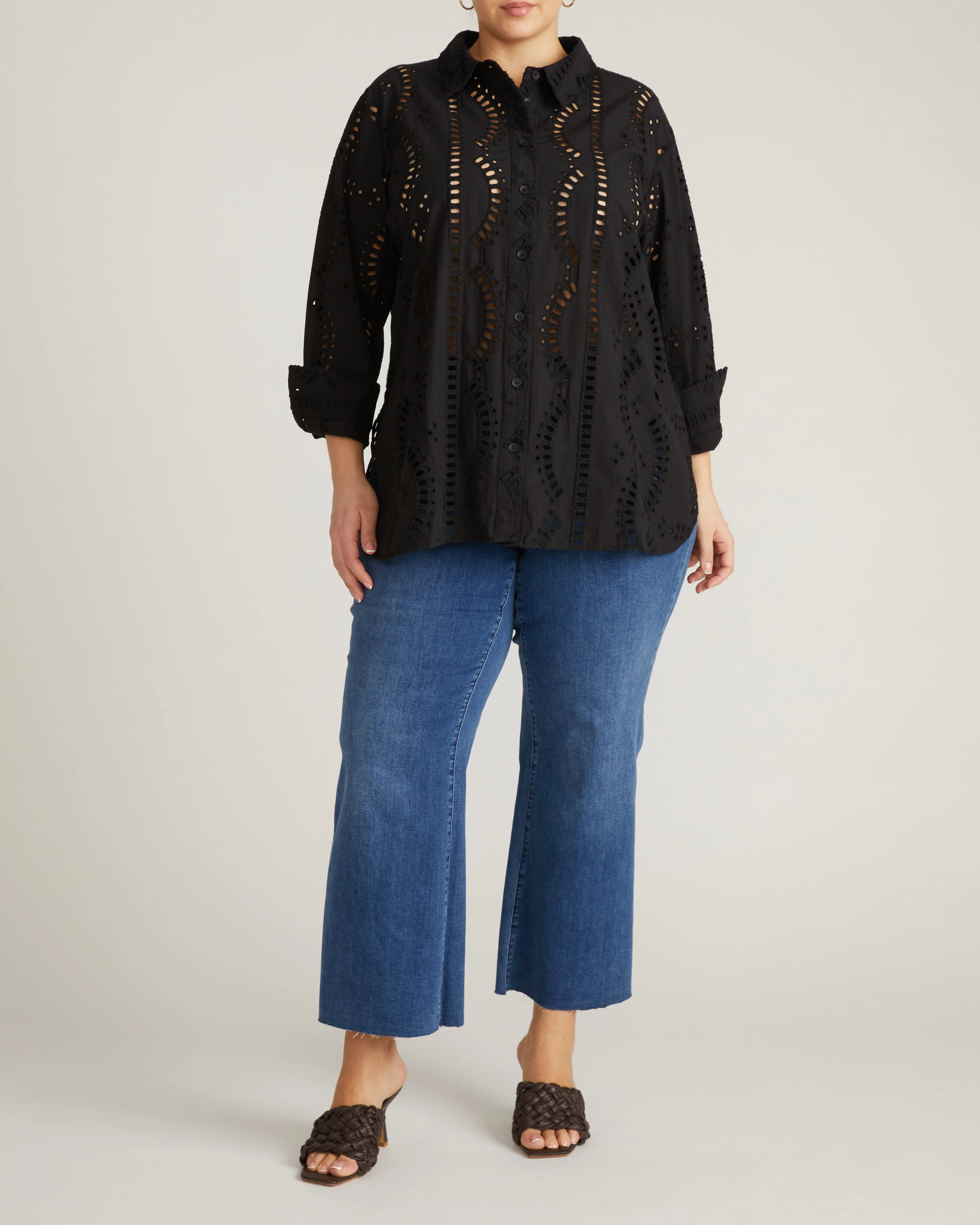 The Embroidered Artist Poplin Shirt - Black - Image 4