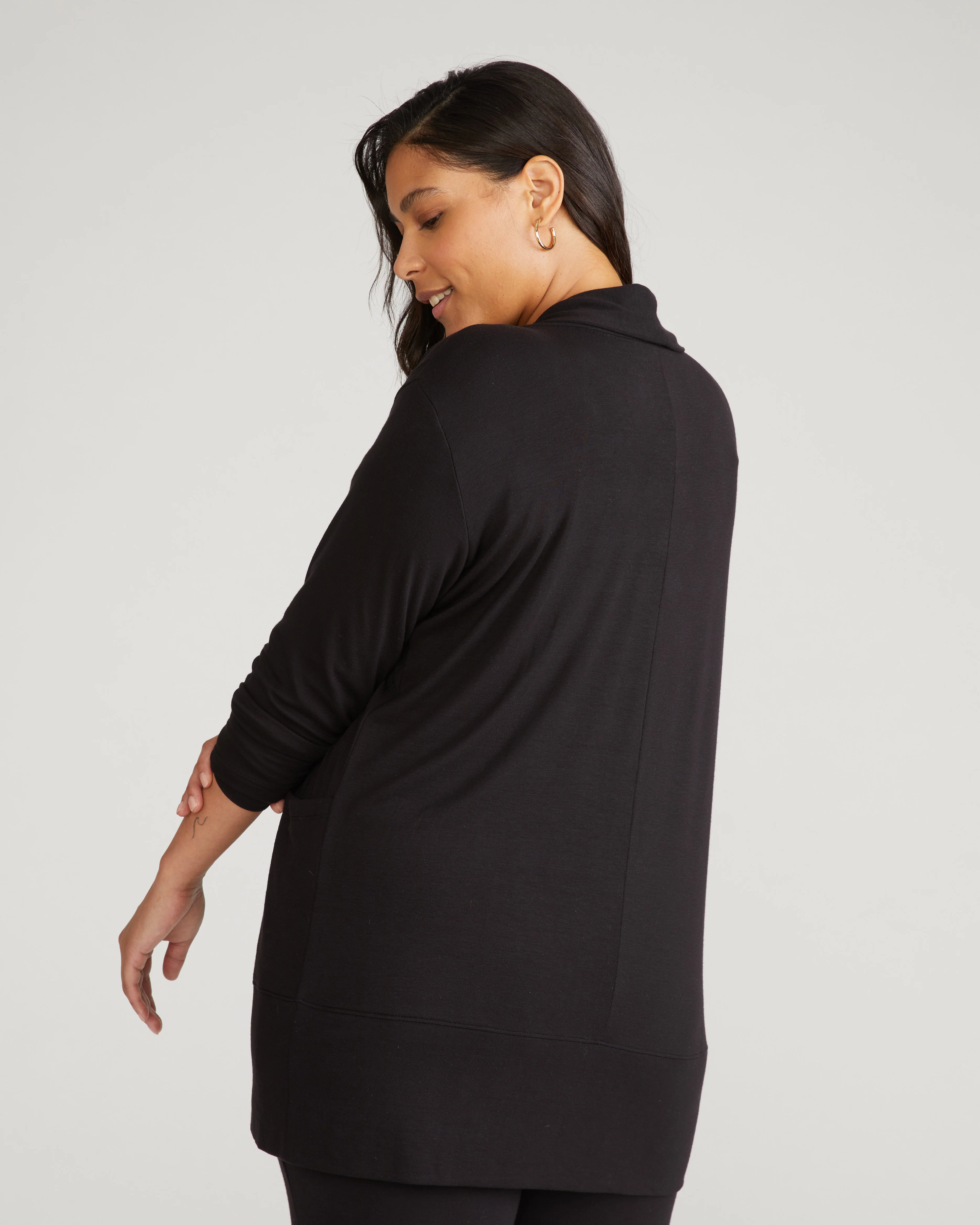 TravelKnit Minimalist Cardigan - Black - Image 3