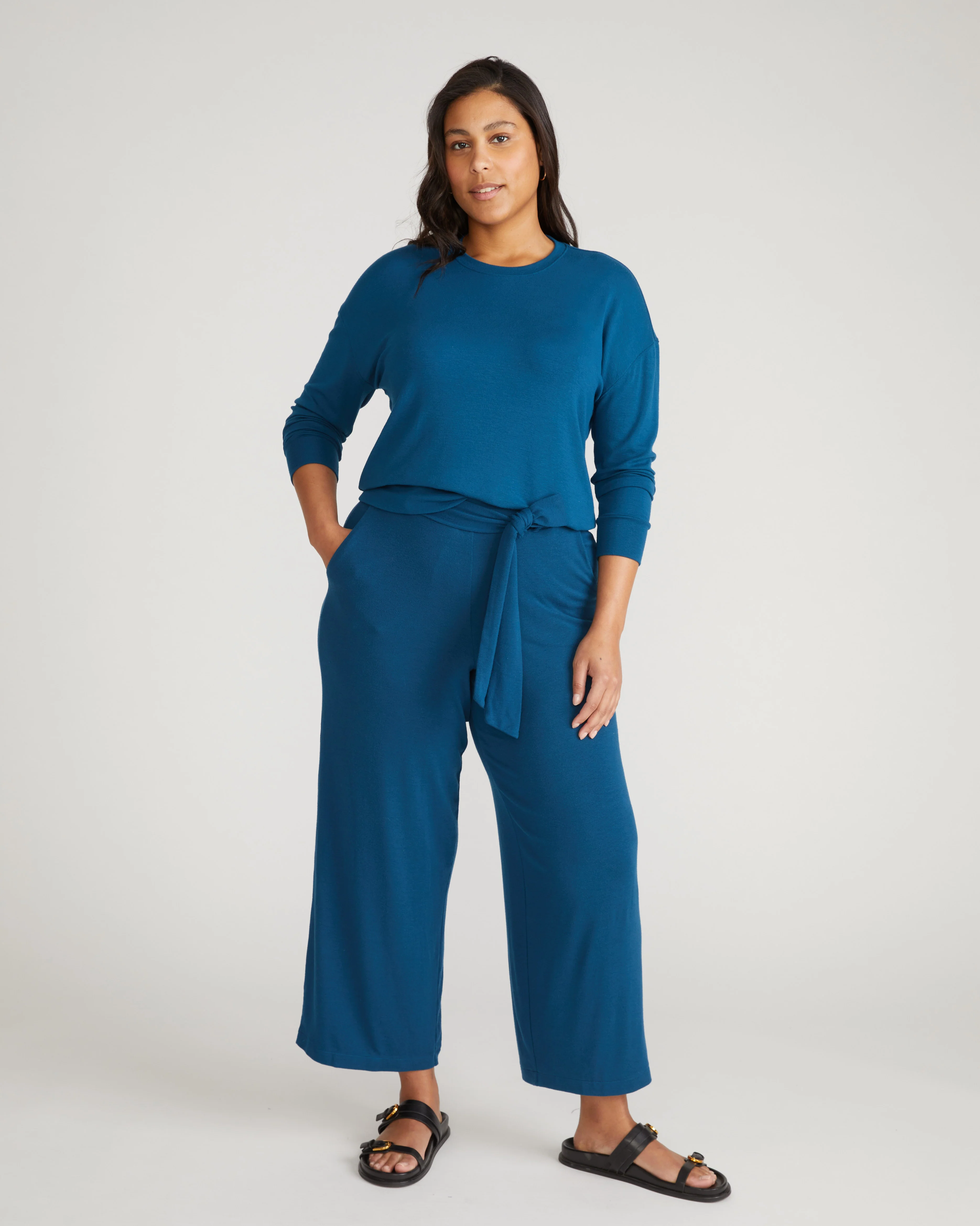 TravelKnit Sweatshirt - Blue Teal - Image 8