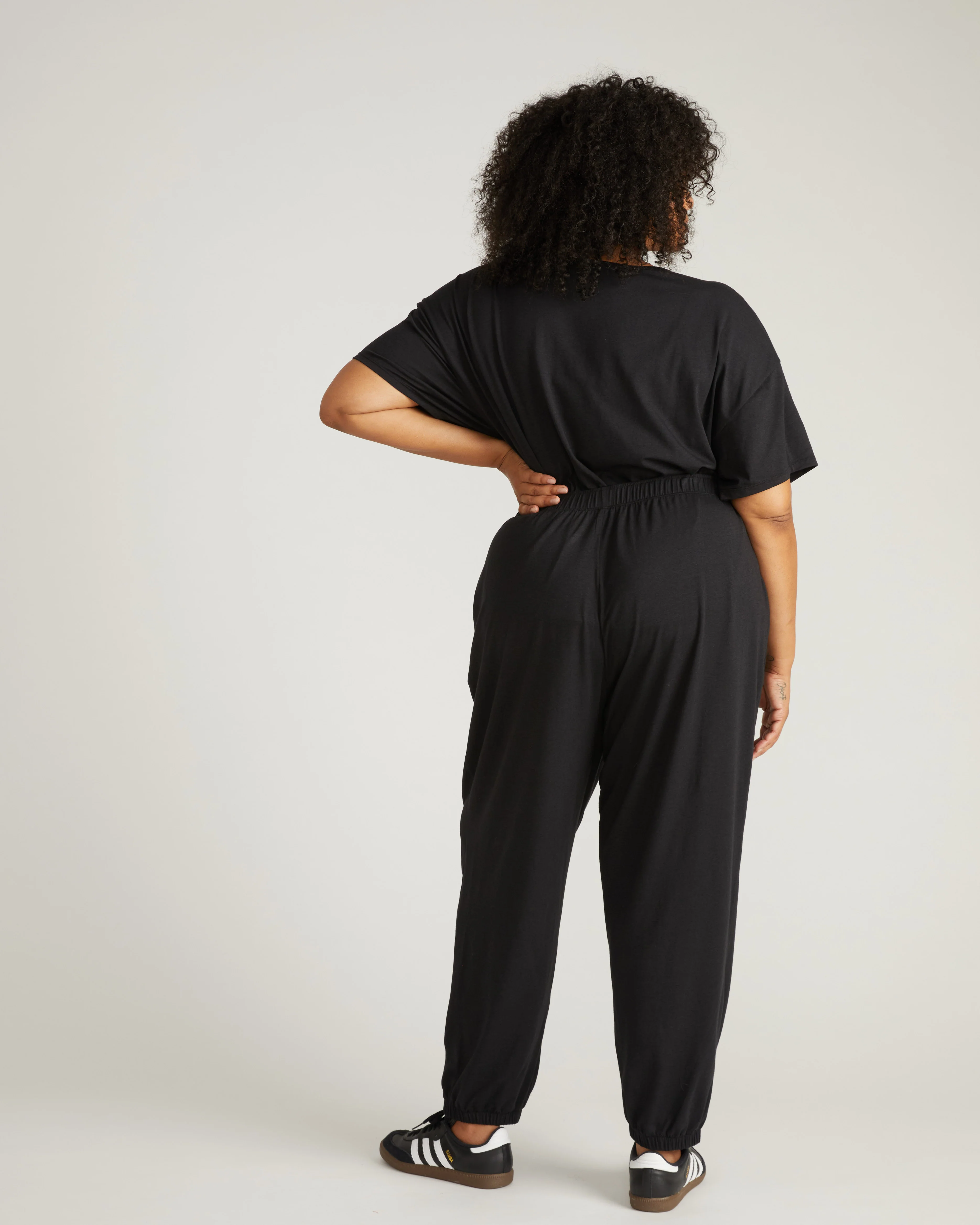 Wendy Lounge Jogger - Black - Image 3
